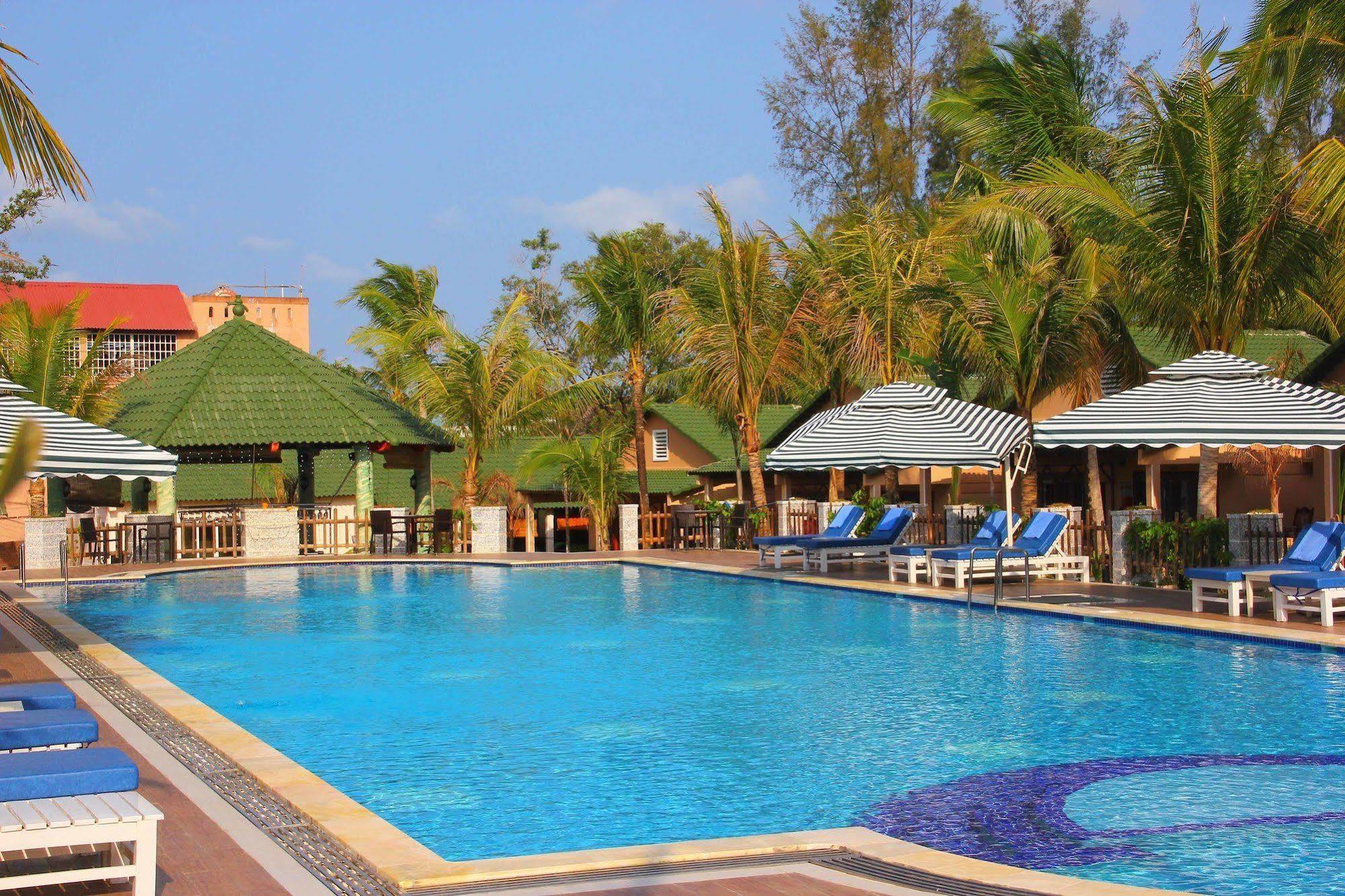 Phu Van Resort & Spa Дуонг-Донг Экстерьер фото